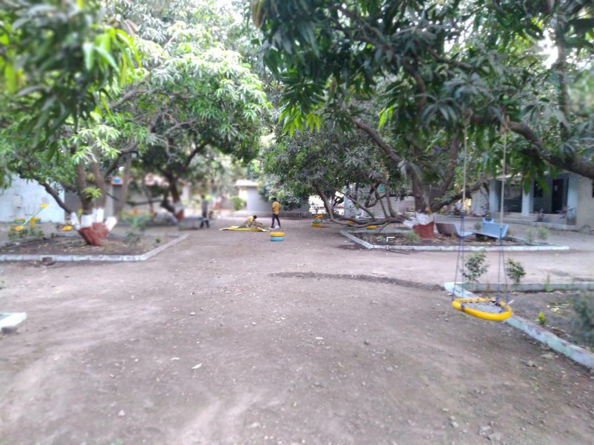 Shiv Farm House Hotel ชาซันเกอร์ ภายนอก รูปภาพ