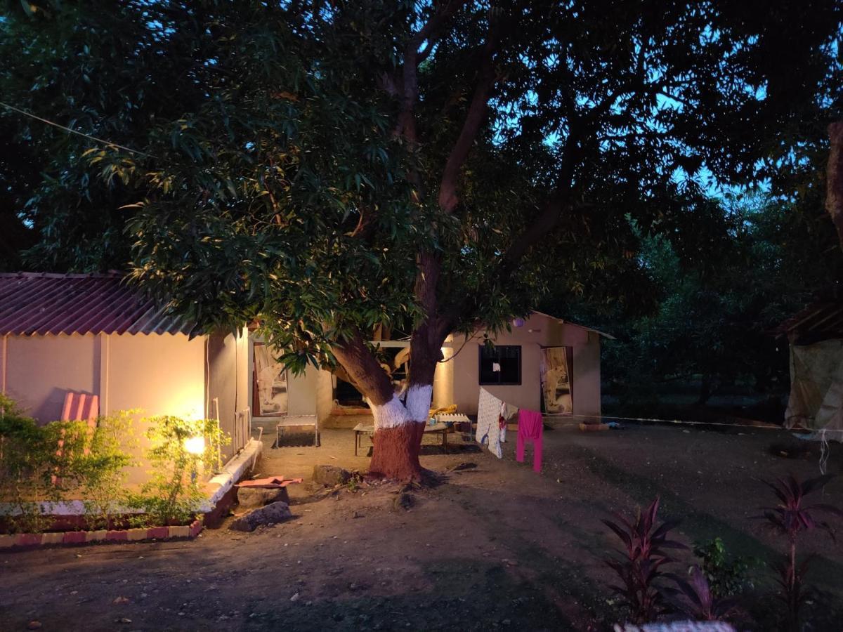 Shiv Farm House Hotel ชาซันเกอร์ ภายนอก รูปภาพ